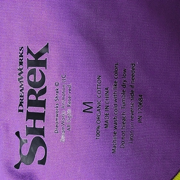 DREAMWORKS Shrek‎ Duo-Tone Couples Exclusive Box Lunch Shirt Size Medium - Picture 6 of 6